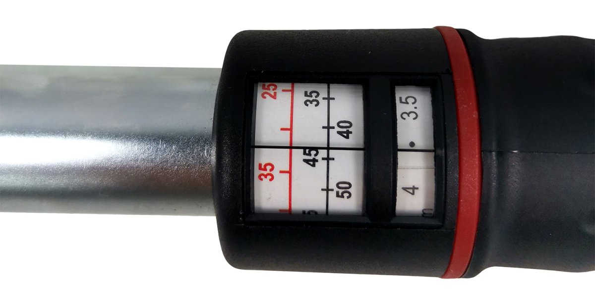 Ключ динамометрический со шкалой в окошке 10-110Nm 1/2 TA-B3110-12 AE&T